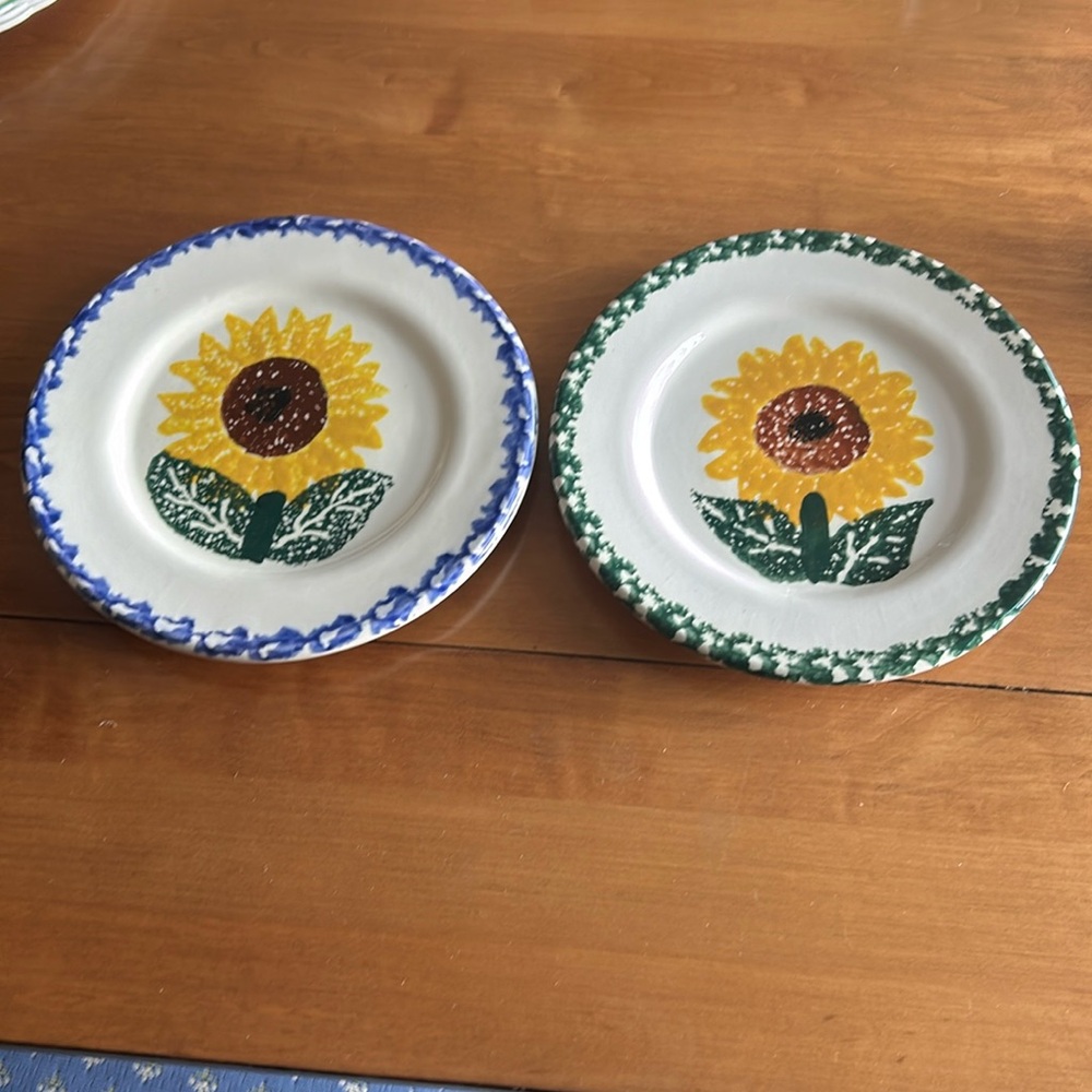 2 Crock Shop brand sunflower salad//dessert plates - NWOT - sold as pair